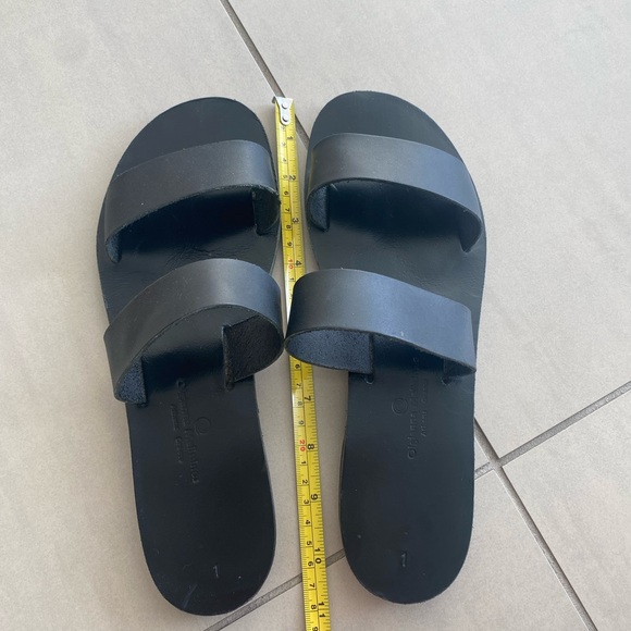 Olgianna Melissinos black handmade leather sandals - Picture 7 of 7
